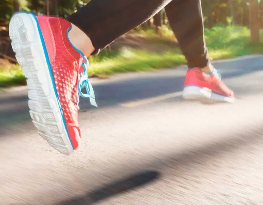 1a45704a F390 440e 93eb 7c3ffd60a103 A3fb3d3e 9311 44a5 Bb58 D77aa8ad8fdc Jogging1